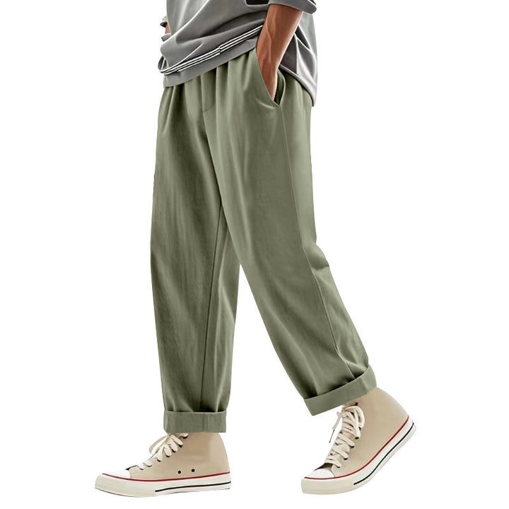 Men's wide pleat chino pants with cuffs, tapered fit and side pockets Mune Fashion
