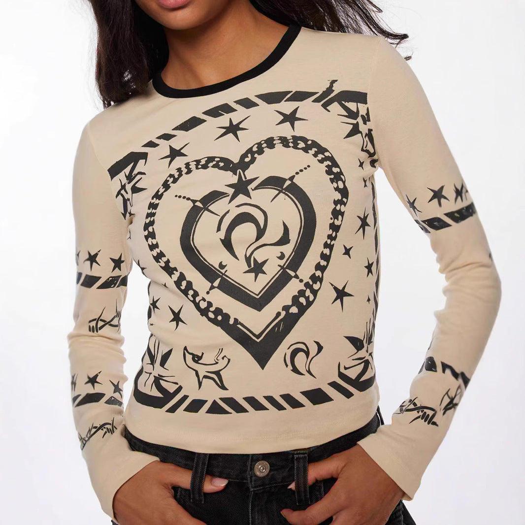 Women's Cropped Long Sleeve Shirt with Fitted Cut and Allover Heart Print Mune Fashion