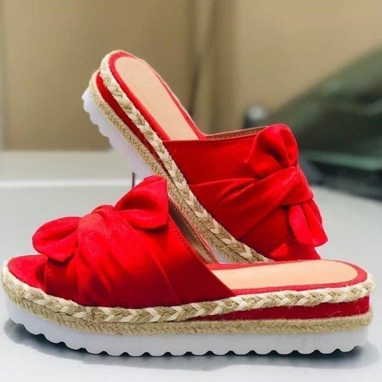 Damen Schlupf-Plateaupantoletten mit dekorativem Knotendetail und profilierter Gummisohle Mune Fashion