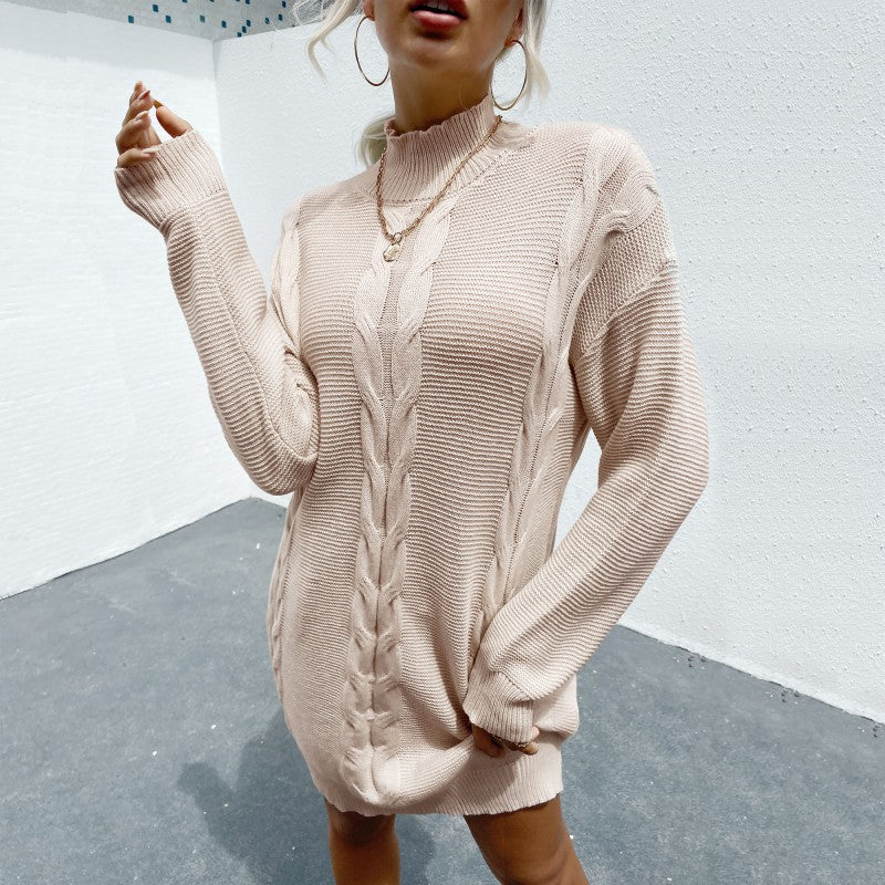 Women's concealing knitted dress with cable pattern and stand-up collar Mune Fashion