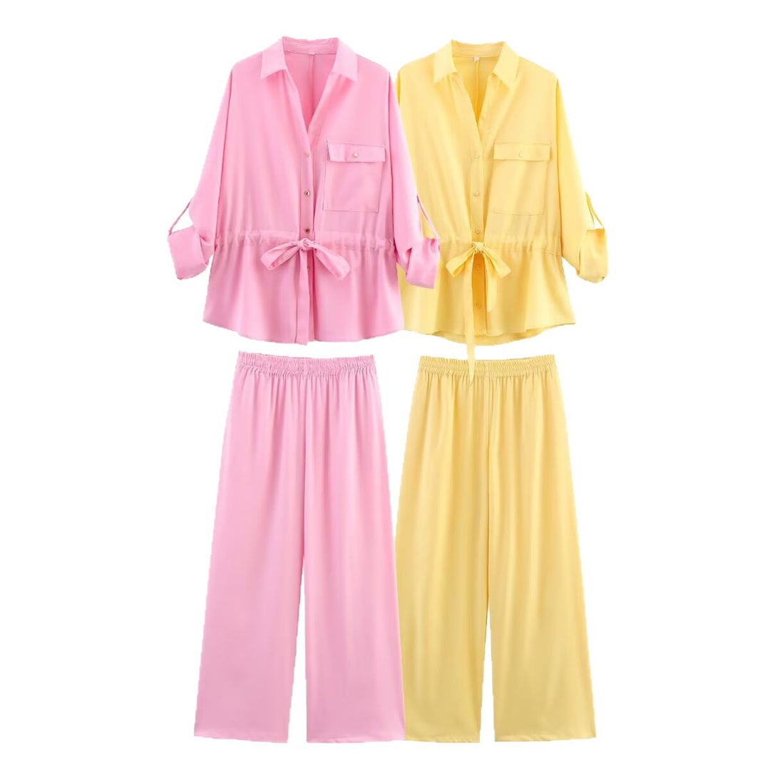Ladies wide palazzo pants with elastic waistband and flowing leg width Mune Fashion