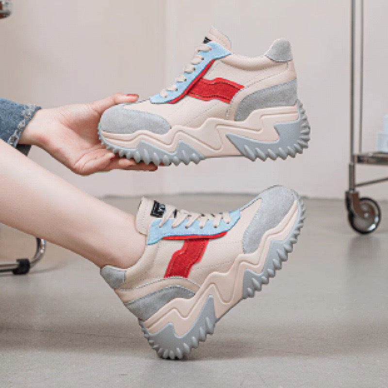 Women's Chunky Sneakers with trendy design and comfortable cushioning Mune Fashion