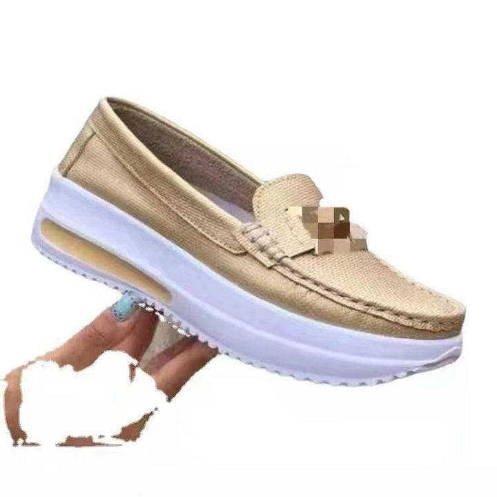 Damen Plateaulloafer mit modischem Schnallen-Detail und gepolstertem Komfortfußbett Mune Fashion