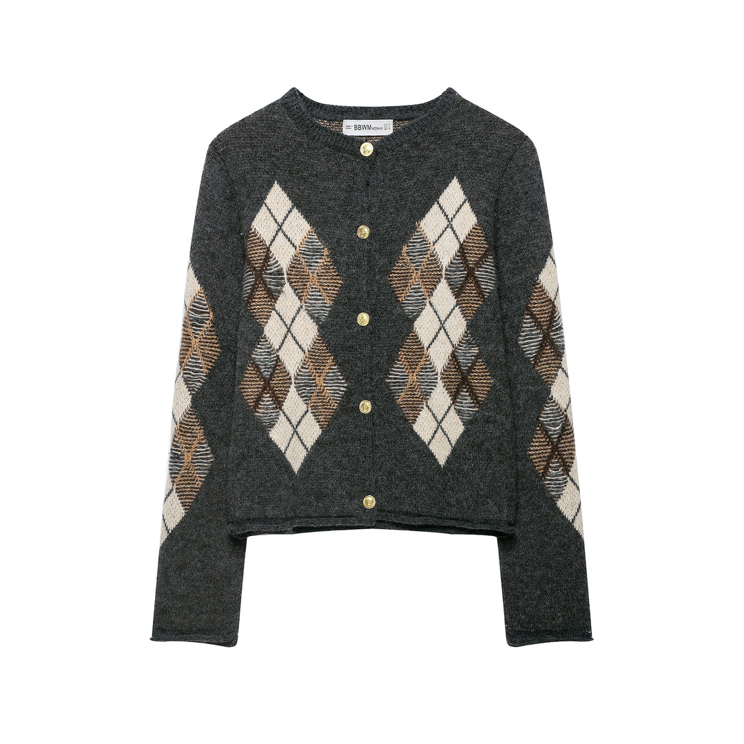Women's Short-Cut Argyle Cardigan in Retro Knit with Golden Decor Buttons Mune Fashion