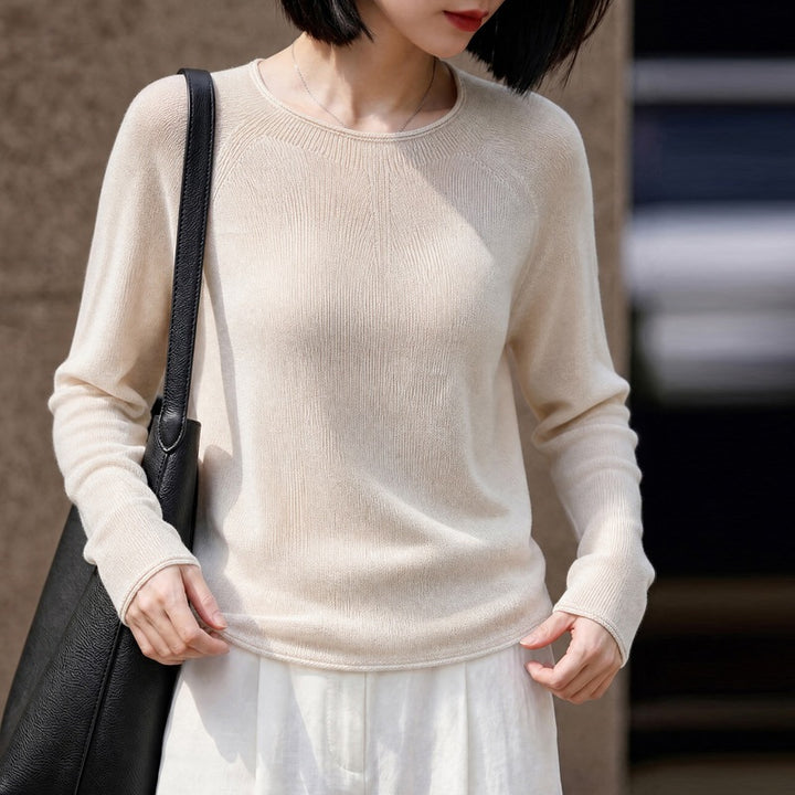 Women Light Round Neck Sweater in Cashmere Look with Raglan Sleeves Mune Fashion