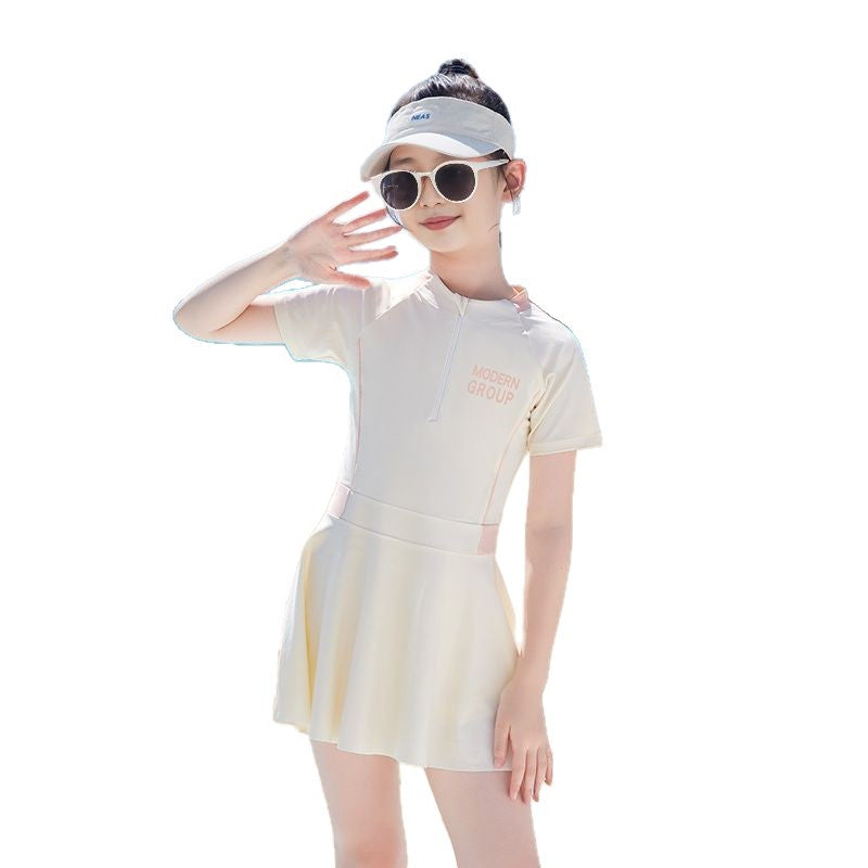Girl's swimsuit with skirt Mune Fashion