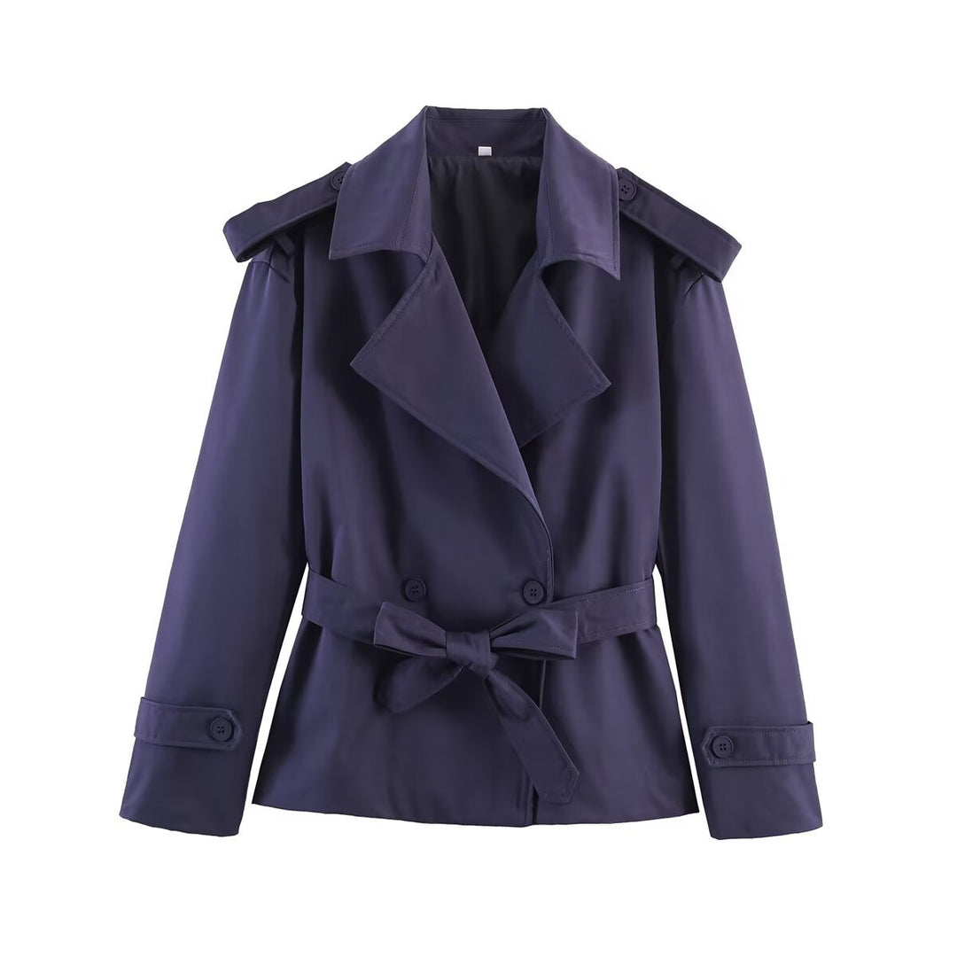 Women short trench coat with waist belt, double-breasted front and shoulder flaps Mune Fashion