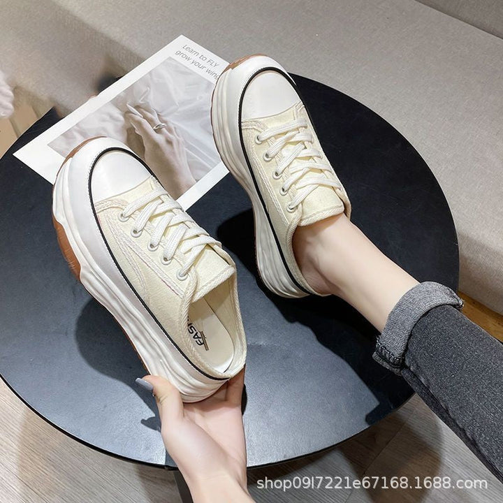 Women's sneakers in timeless design with reinforced sole Mune Fashion