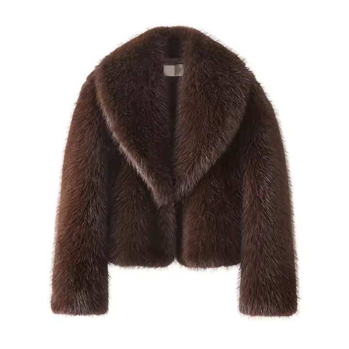 Ladies short cut luxury faux fur bolero with voluminous shawl collar Mune Fashion