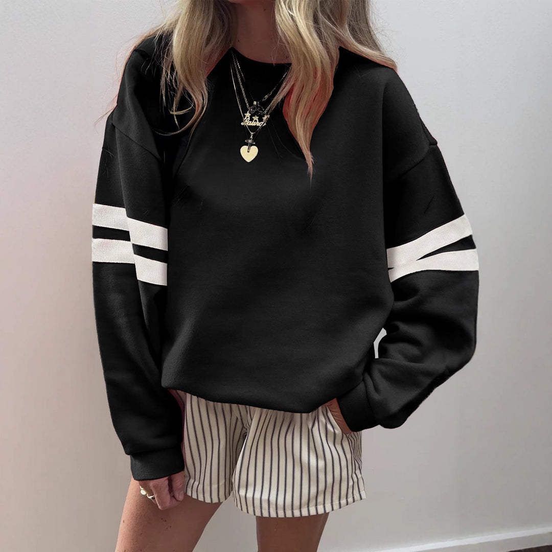 Women Loose-Fit Sweatshirt with Contrast Stripes on the Sleeves Mune Fashion