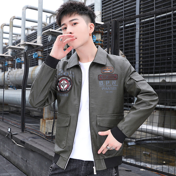 Men's aviator bomber jacket in military style with large back patch and arm pocket Mune Fashion