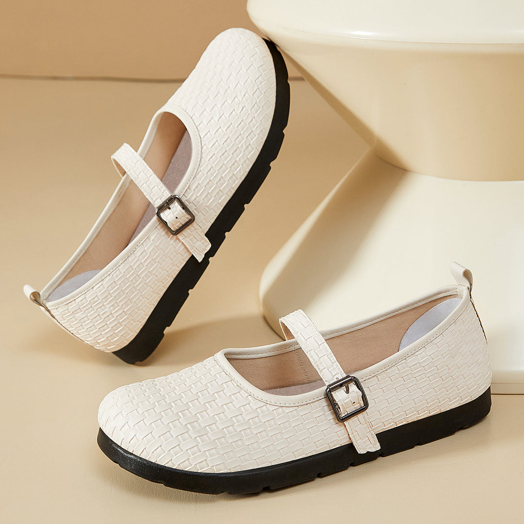 Ladies nan Mary-Jane ballerina slippers with woven surface structure, adjustable strap and shock-absorbing lightweight sole Mune Fashion