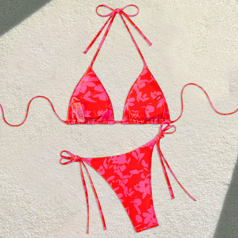 Women's Triangle Bikini with Floral Design and Adjustable Straps Mune Fashion