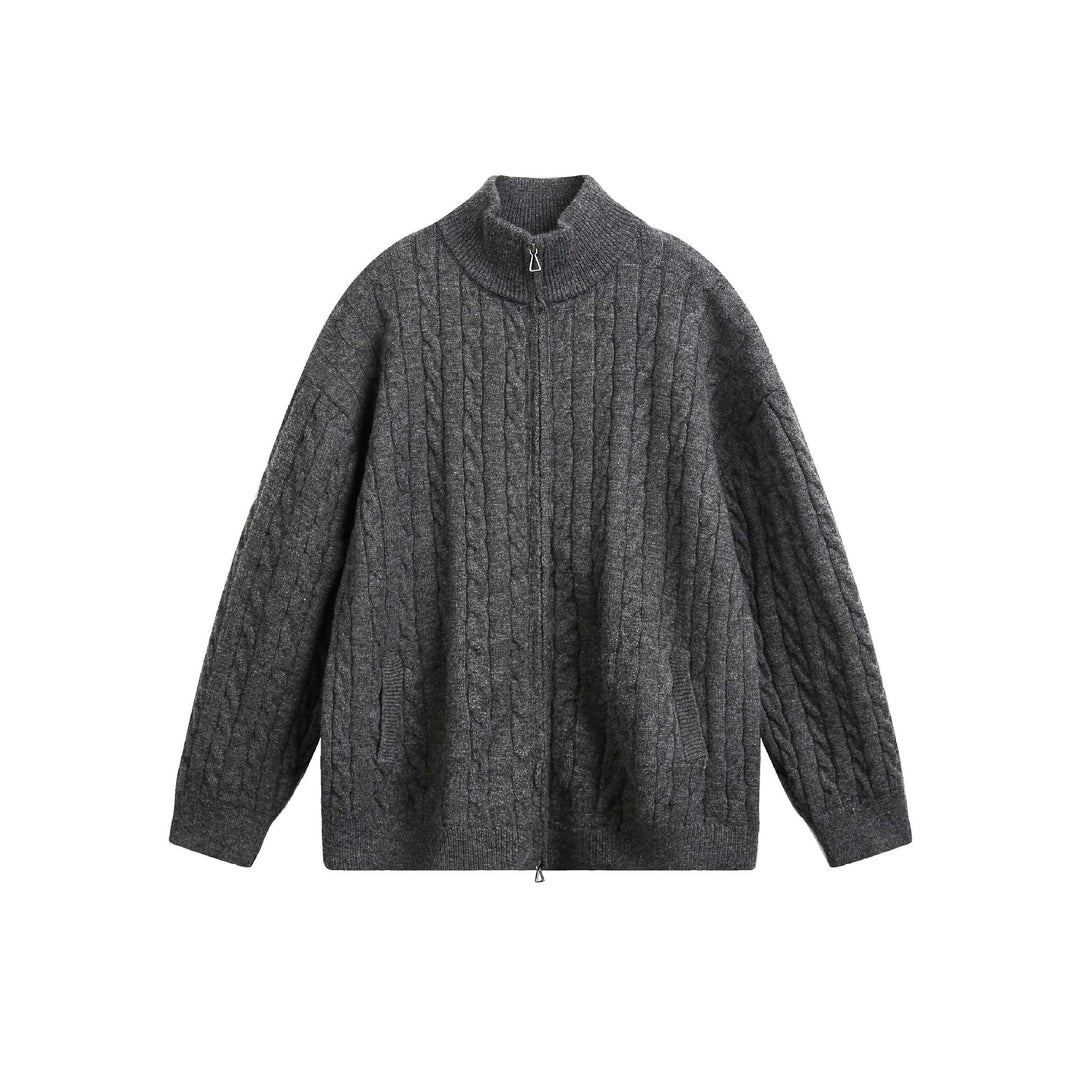 Unisex chunky knit pullover with cable pattern, high stand-up collar and two-way zipper Mune Fashion