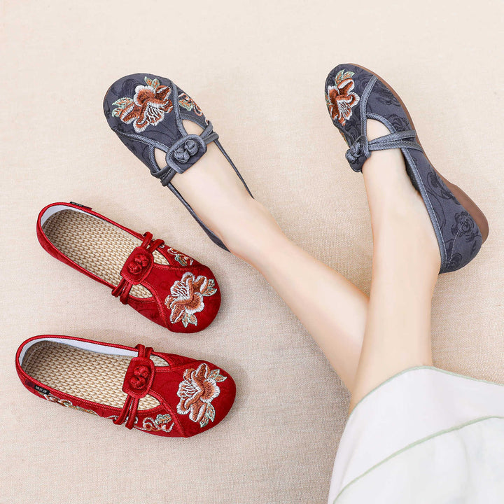 Women's nan embroidered Mary Jane slippers with Chinese knot closure and orthopedic comfort sole Mune Fashion