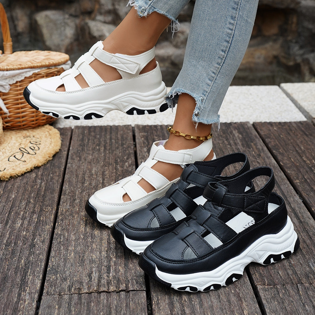 Women’s sporty platform sandals in sneaker style with adjustable straps and cushioned EVA sole Mune Fashion