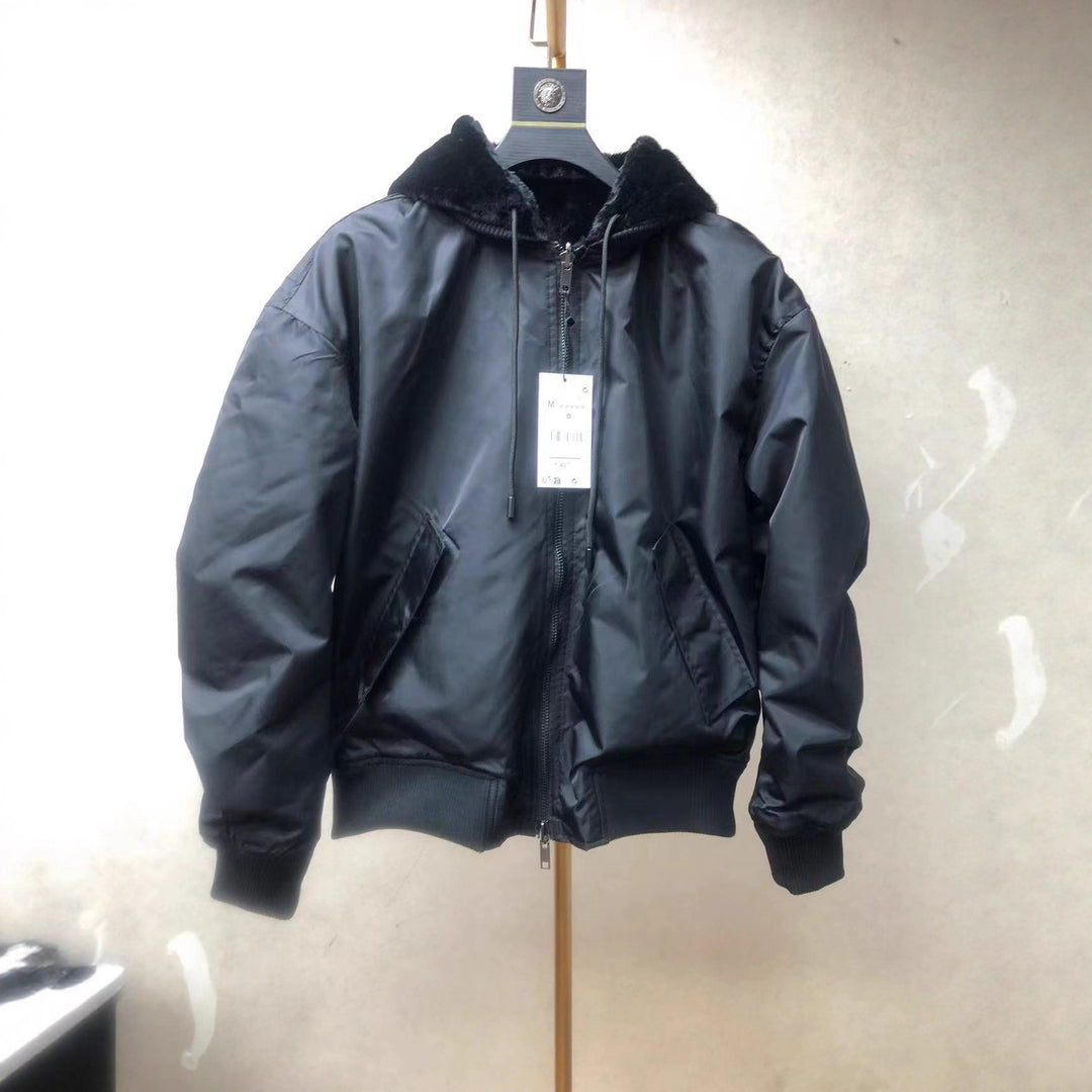Men's short bomber jacket with faux fur-lined hood and ribbed cuffs Mune Fashion