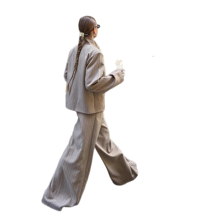 Women's Wide Pinstripe Trousers with Crease and High Waist Mune Fashion