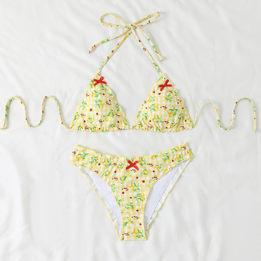 Women playful triangle bikini Mune Fashion