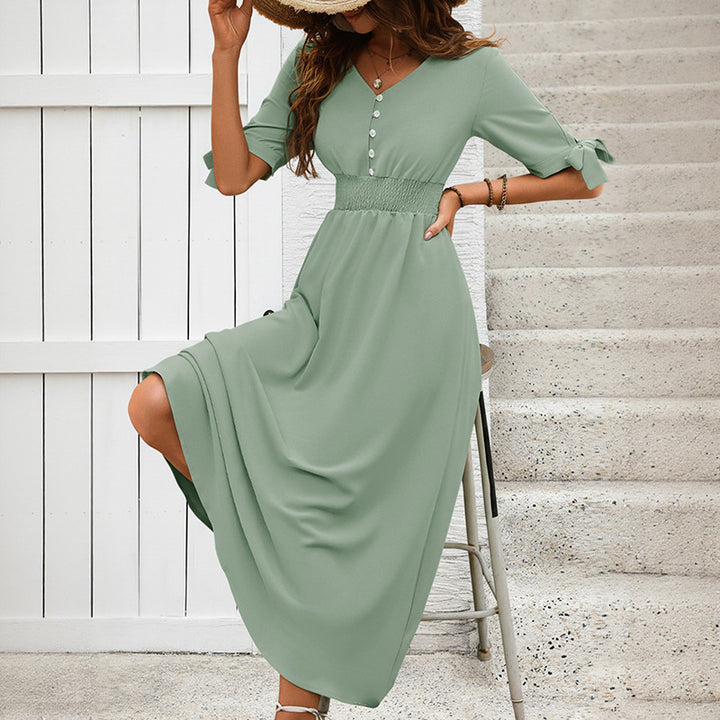 Ladies Elegant Maxi Dress with V-Neck and Ruffle Details Mune Fashion