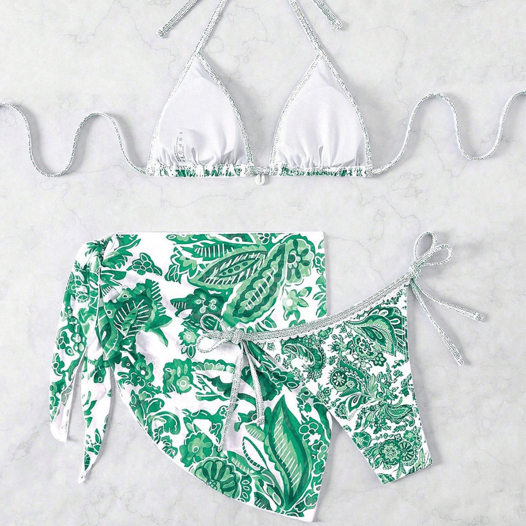 Ladies Triangle Bikini Set with voluminous Ruffles Mune Fashion