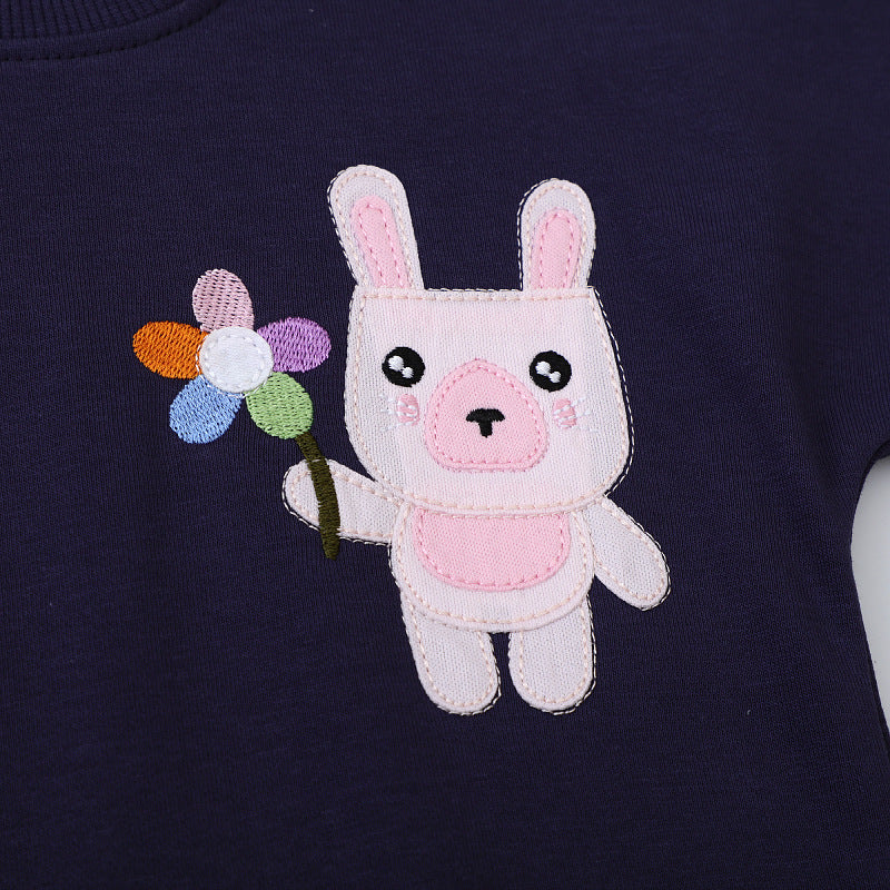 Girl's sweatshirt with colorful rabbit motif Mune Fashion