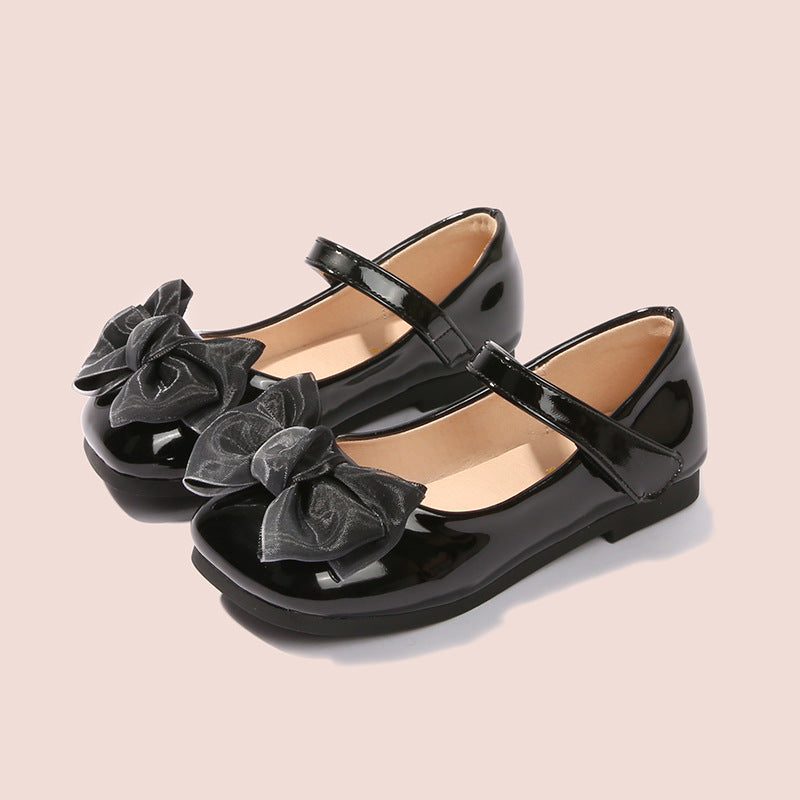 Girls' ballerinas with decorative bow design Mune Fashion