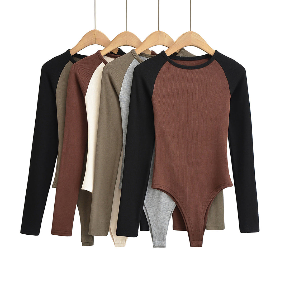 Women's raglan bodysuit with long sleeves, ribbed texture and snap closure Mune Fashion