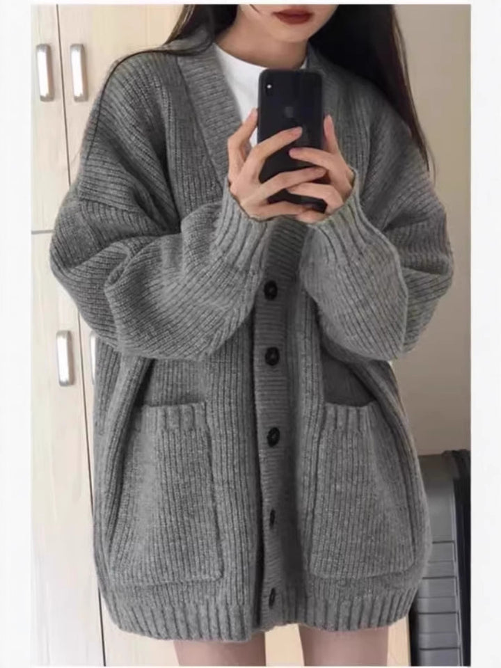 Women Oversized Knit Cardigan with Patch Pockets and Continuous Button Placket Mune Fashion