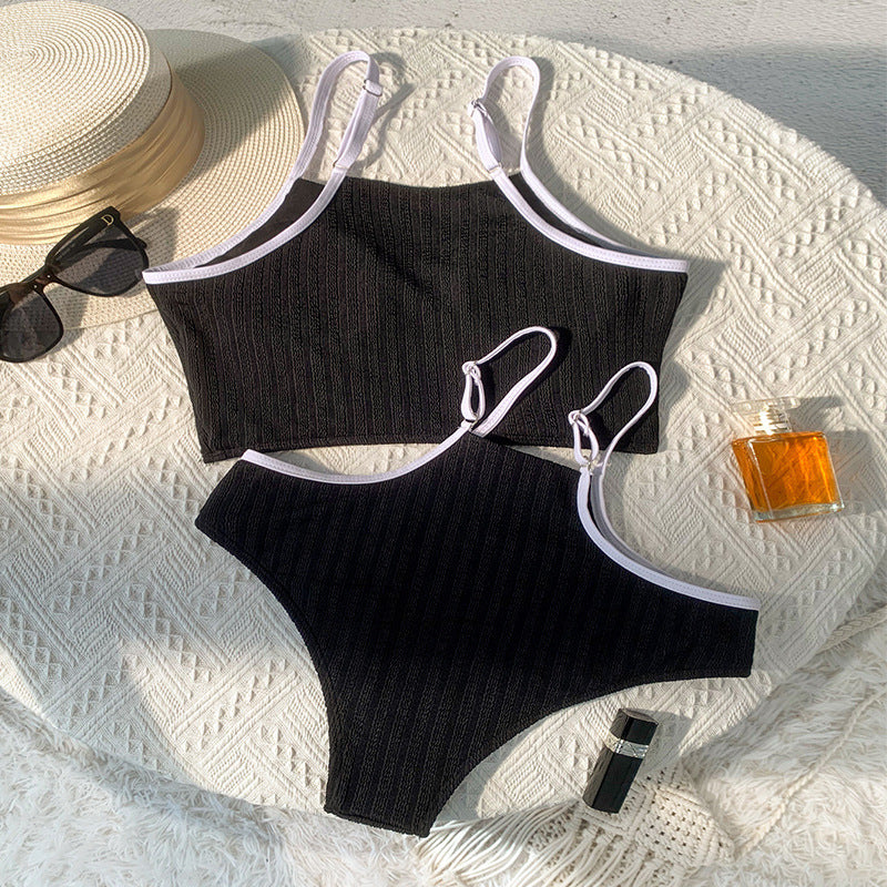 Women's Crop-Top Bikini Set with sporty cut Mune Fashion