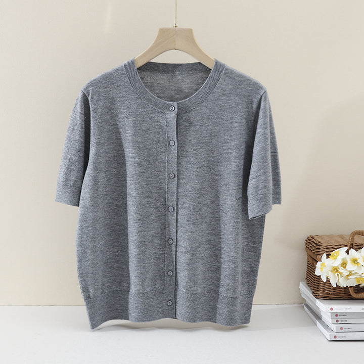 Women Short Sleeve Fine Knit Cardigan with Round Neck and Continuous Button Placket Mune Fashion