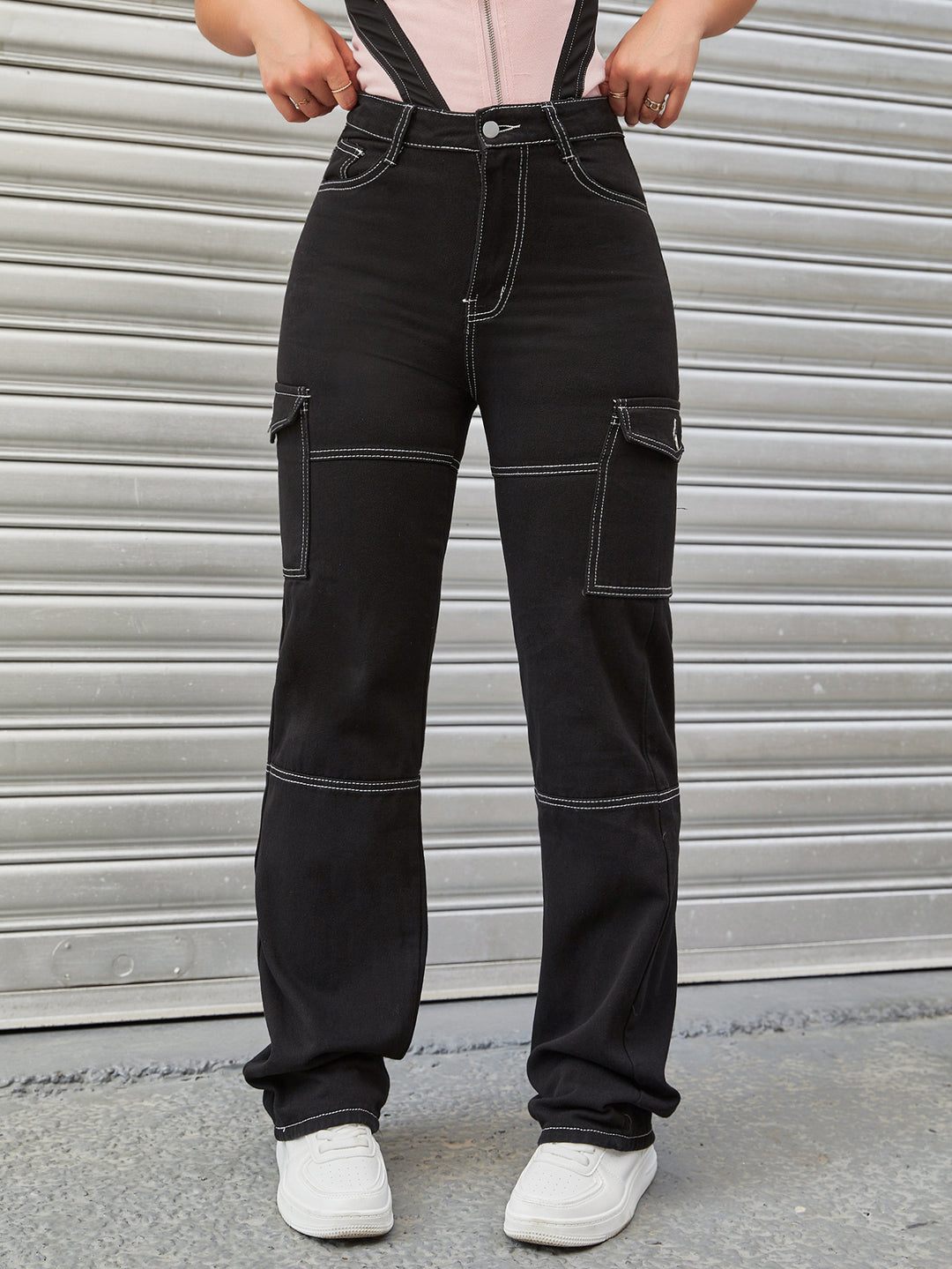 Women's High-Waisted Cargo Pants with Contrast Stitching and Straight Leg Mune Fashion