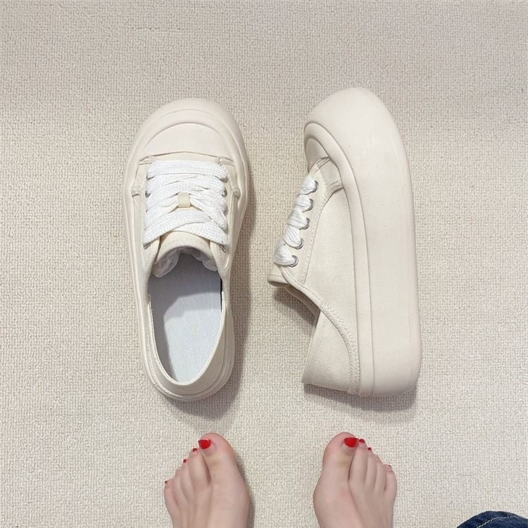 Women Comfortable Sneakers made of high-quality material with elastic laces Mune Fashion