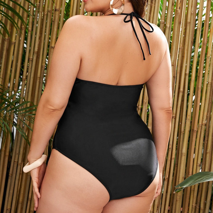 Women's swimwear with deep V-neckline and trendy cut-outs Mune Fashion