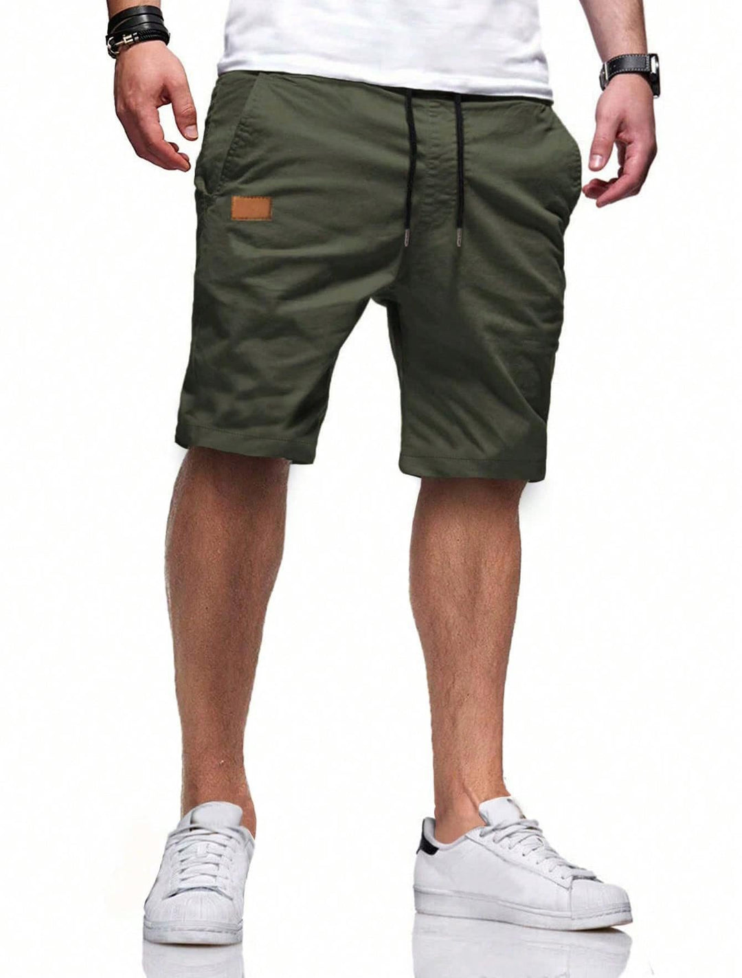 Men's comfortable sports shorts with practical pockets and elastic waistband Mune Fashion