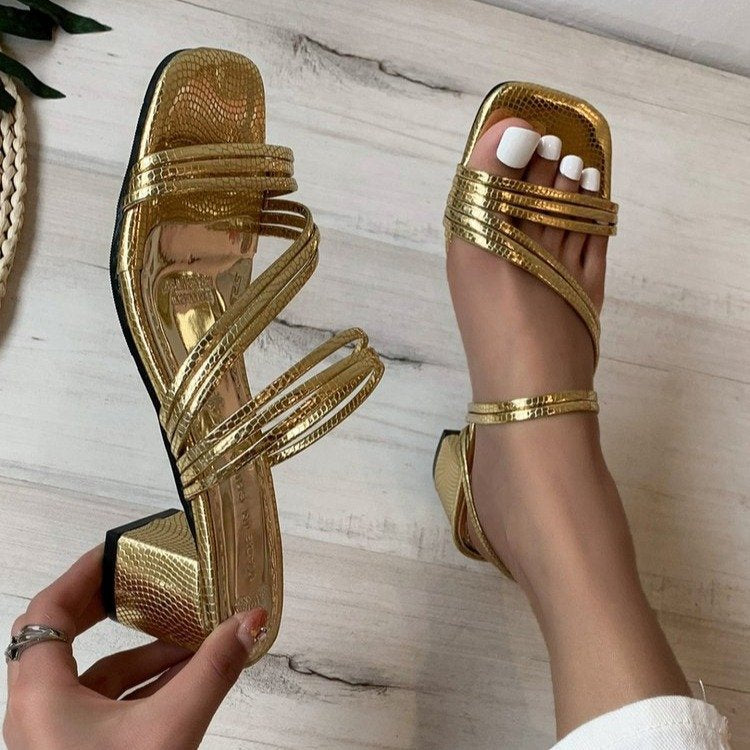 Ladies an elegant multi-strap mule with mid-high block heel and snake print Mune Fashion