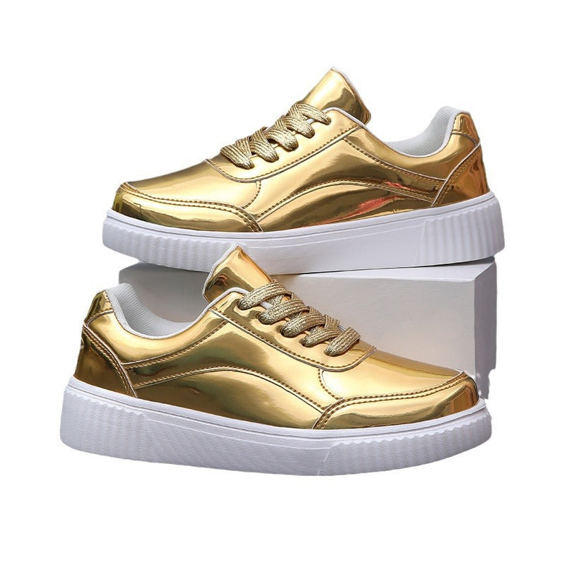 Ladies' low-cut sneakers with reflective patent upper, padded shaft, and raised outsole with groove profile Mune Fashion