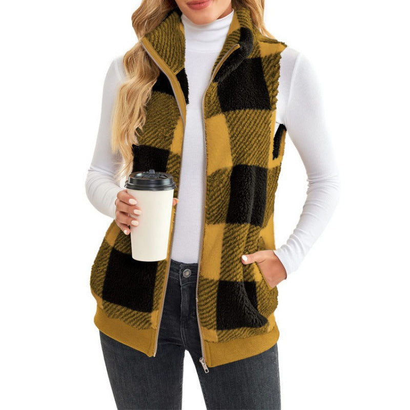 Ladies Checked Teddy Vest with Stand-Up Collar, Zipper and Side Pockets Mune Fashion