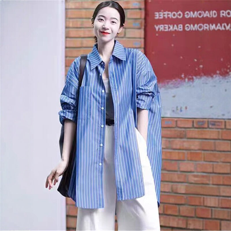 Women's longline shirt with pinstripes, oversized silhouette and extended hem Mune Fashion