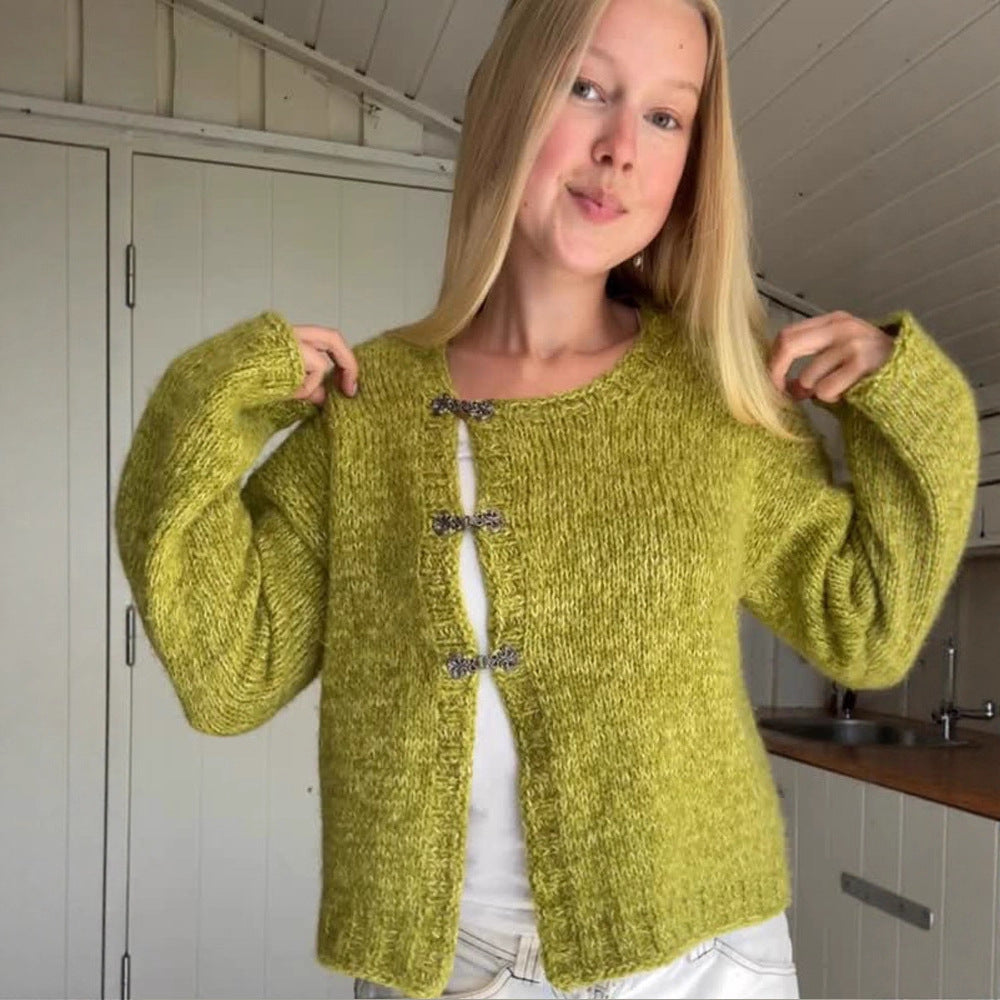 Women's Short Oversized Knit Cardigan with Decorative Hook Closures & Round Neckline Mune Fashion