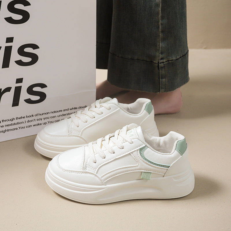 Ladies sporty sneakers with thick sole and soft lining Mune Fashion