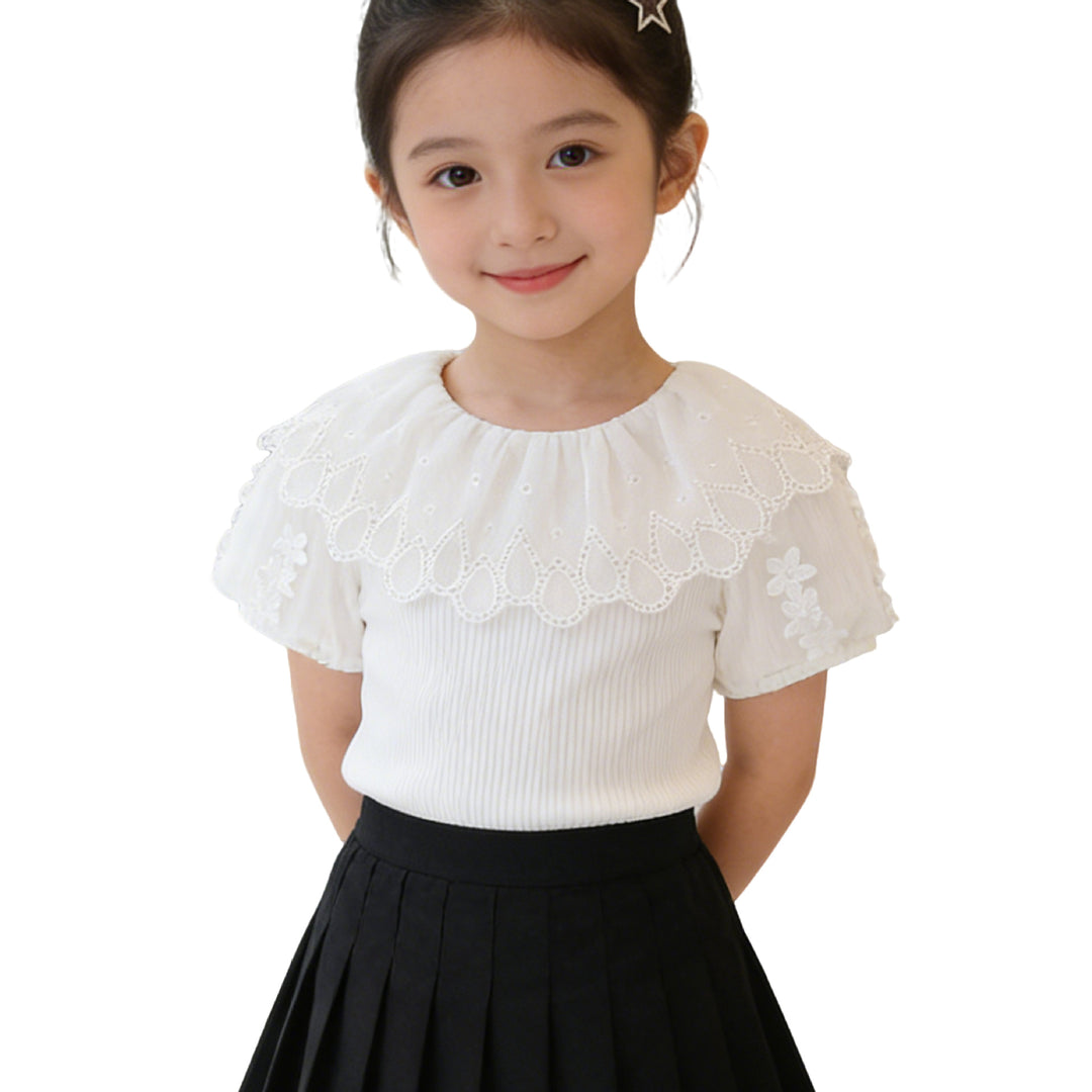 Girls fashionable blouse with voluminous tulle collar and elegant details Mune Fashion