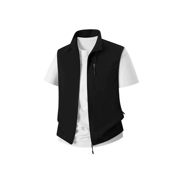 Men's Lightweight Softshell Utility Vest with Stand Collar, water-repellent outer layer and zip pockets Mune Fashion