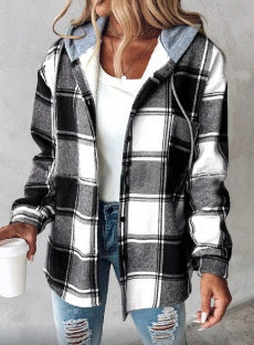 Women's hooded cardigan with stripes and snap button placket Mune Fashion