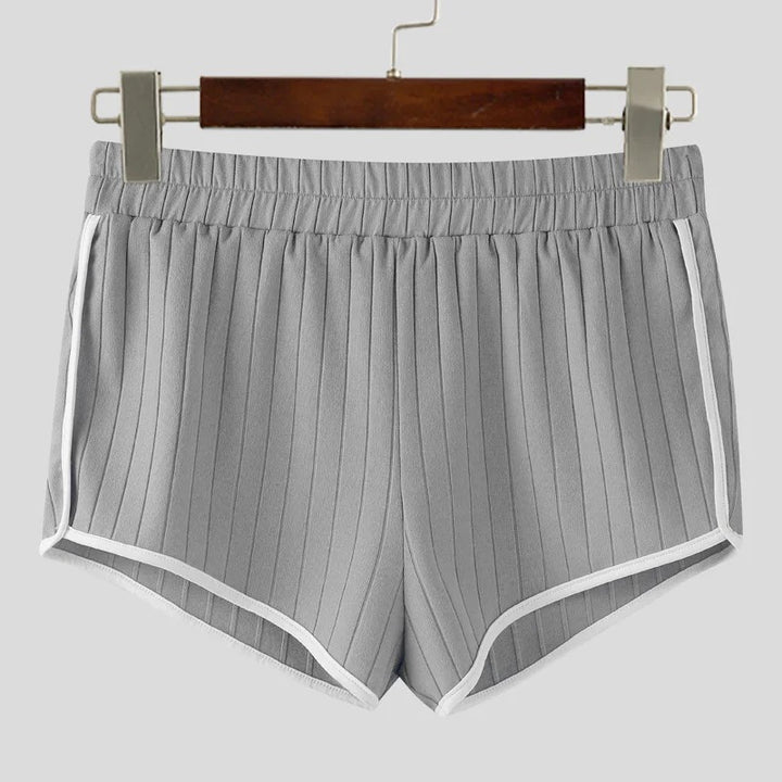 Women's pleated casual shorts with elastic comfort waistband and contrast piping Mune Fashion