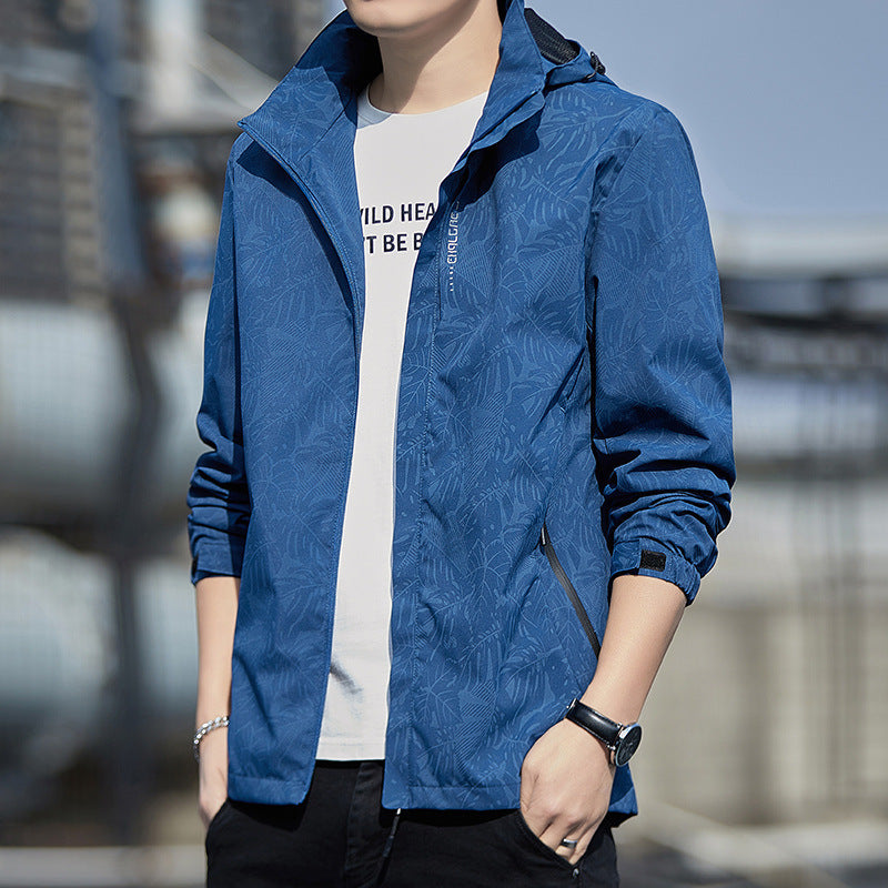 Men's lightweight hooded windbreaker with floral all-over print, water-repellent shell and elastic cuffs Mune Fashion
