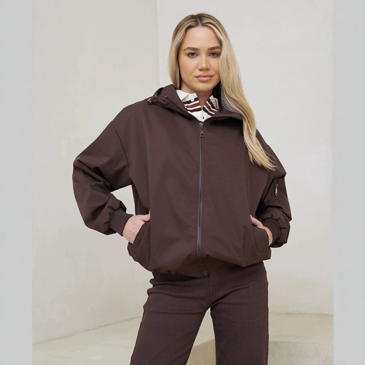 Women’s lightweight and stylish casual jacket