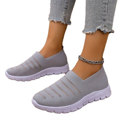 Women's knitted slip-on sneakers with elastic entry and lightweight comfort sole Mune Fashion