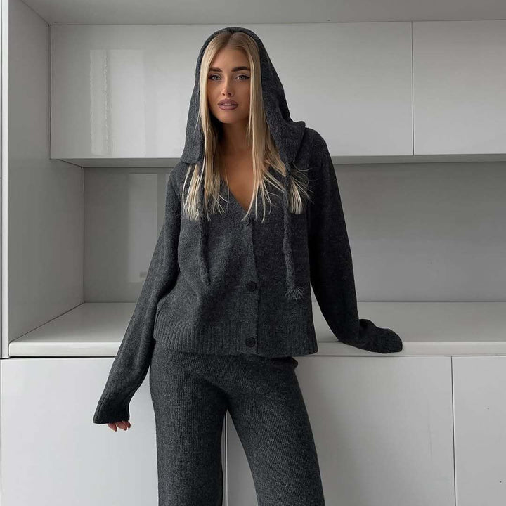 Women's cozy fine knit cardigan set with V-neck and high-cut flared pants Mune Fashion