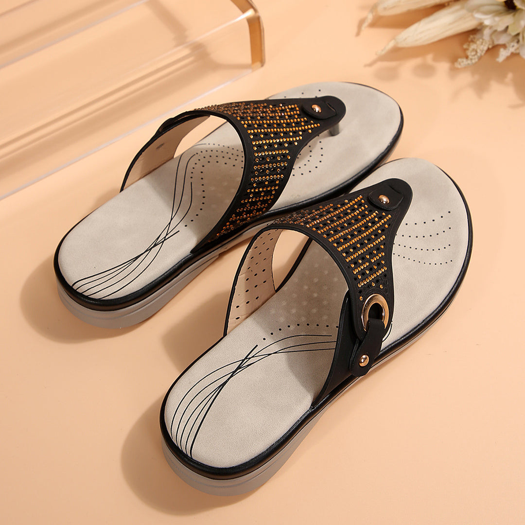 Women's toe-post sandals with viscoelastic comfort footbed, decorative eyelet application, and perforated insole Mune Fashion